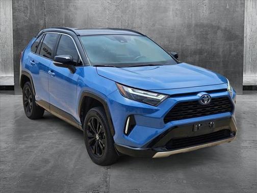 2023 Toyota RAV4 Hybrid SE