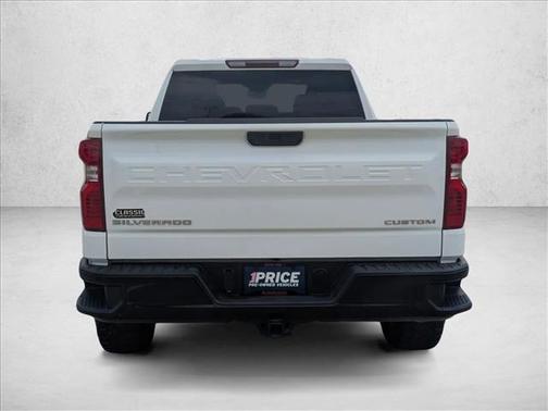 2022 Chevrolet Silverado 1500 Custom Trail Boss