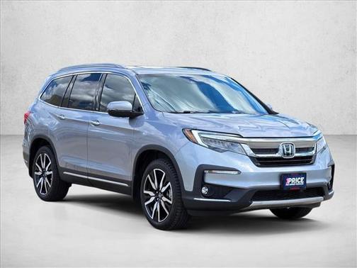 Lunar Silver Metallic 2021 Honda Pilot Touring 8-Passenger