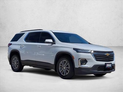 Summit White 2023 Chevrolet Traverse LT Cloth