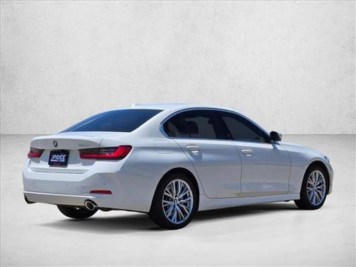 Alpine White 2024 BMW 330 330i