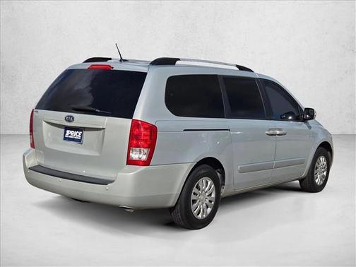 2012 Kia Sedona LX