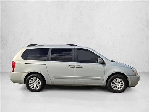 2012 Kia Sedona LX