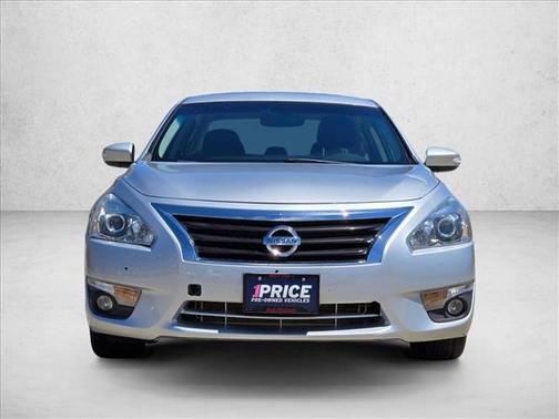 Brilliant Silver 2015 Nissan Altima 2.5 SV