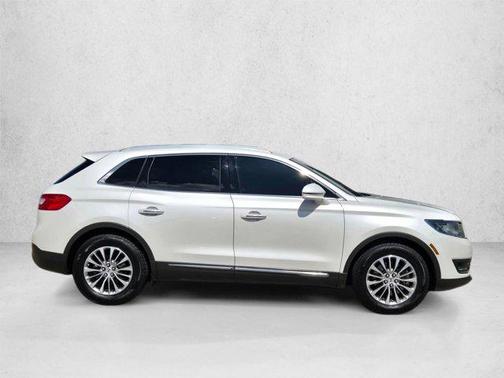 White Platinum Metallic Tri-Coat 2016 Lincoln MKX Select