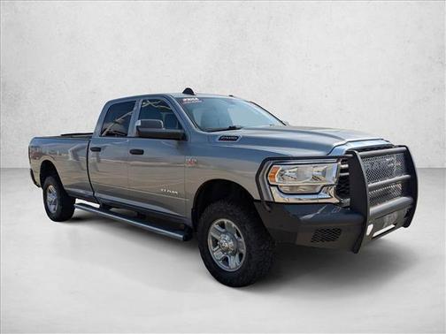 2022 RAM 2500 Tradesman Crew Cab 4x4 8' Box