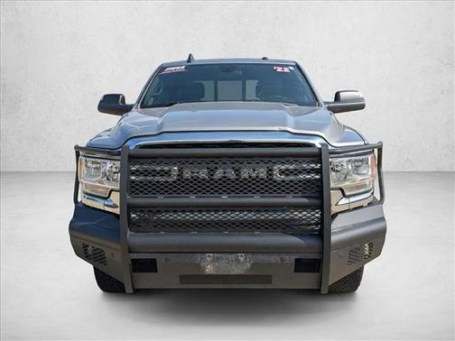 2022 RAM 2500 Tradesman Crew Cab 4x4 8' Box