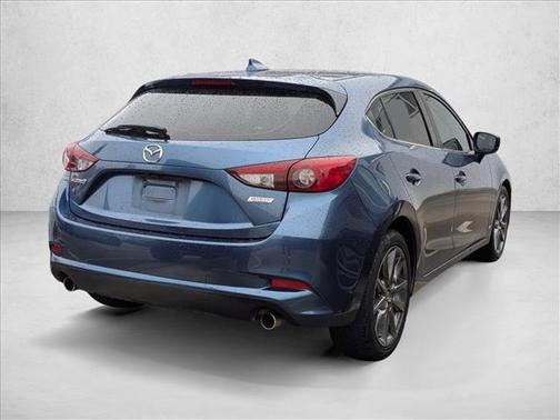 2018 Mazda Mazda3 Touring