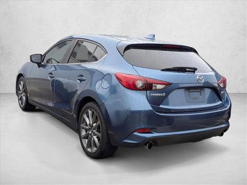 2018 Mazda Mazda3 Touring