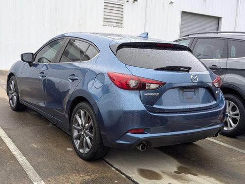 2018 Mazda Mazda3 Touring