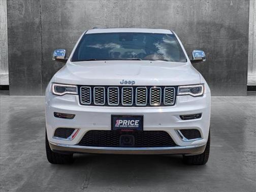 2020 Jeep Grand Cherokee Summit