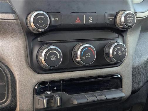 2021 RAM 3500 Tradesman Crew Cab 4x4 8' Box