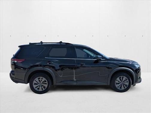 2023 Nissan Pathfinder SV 4WD