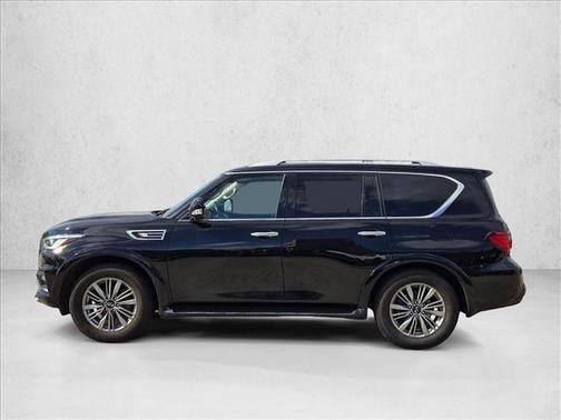 2021 INFINITI QX80 Luxe
