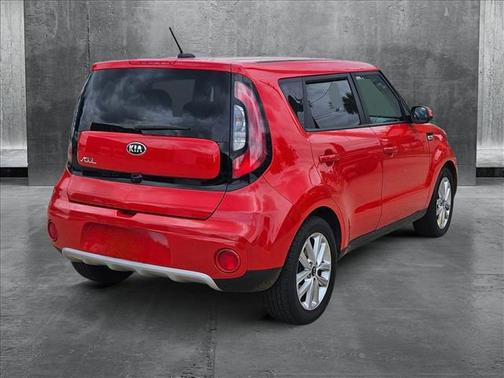 2019 Kia Soul +