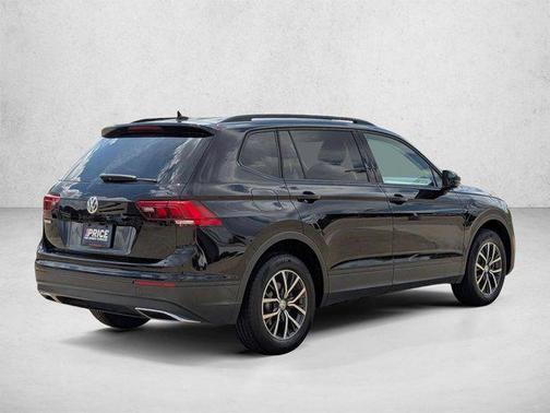 Deep Black Pearl 2021 Volkswagen Tiguan 2.0T S