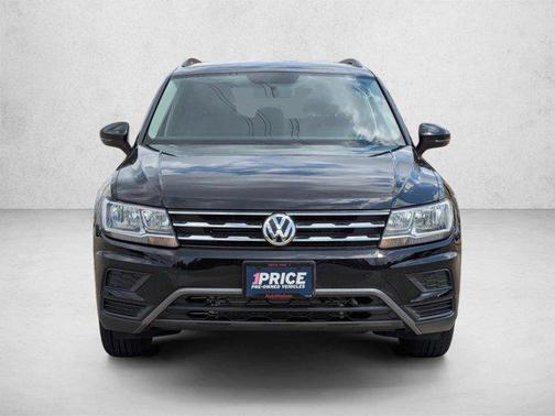 Deep Black Pearl 2021 Volkswagen Tiguan 2.0T S