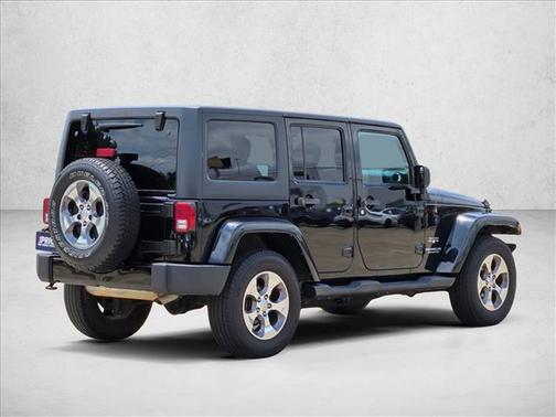 Black Clearcoat 2016 Jeep Wrangler Unlimited Sahara