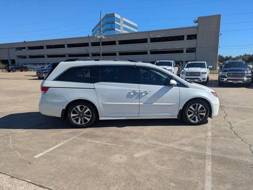 2014 Honda Odyssey Touring