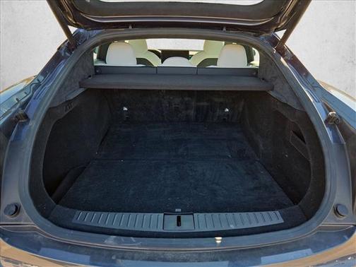 2022 Tesla Model S Plaid