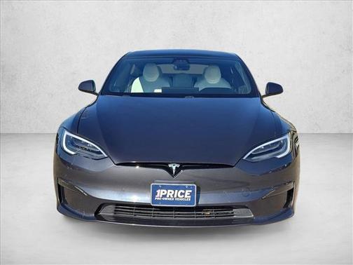2022 Tesla Model S Plaid