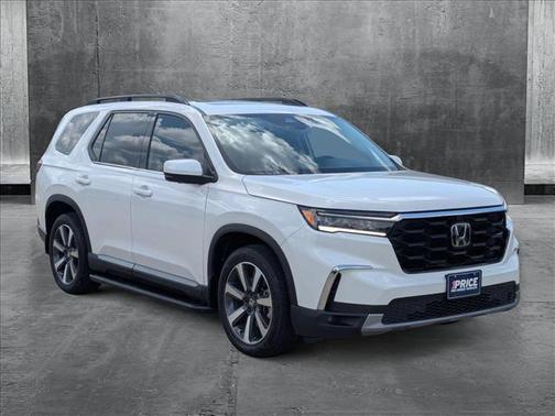 2023 Honda Pilot AWD Elite