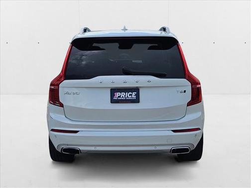 2019 Volvo XC90 T6 Momentum