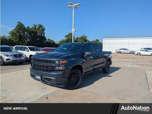 2022 Chevrolet Silverado 1500 Custom
