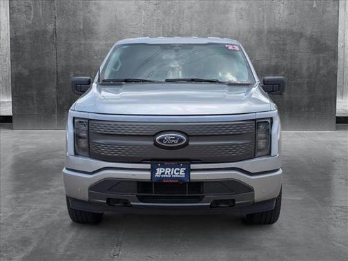 2023 Ford F-150 Lightning XLT
