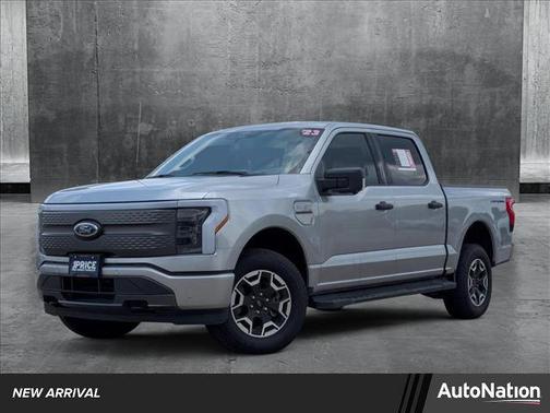 2023 Ford F-150 Lightning XLT