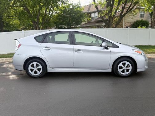 Classic Silver Metallic 2014 Toyota Prius Two