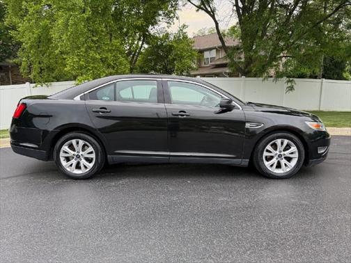 2011 Ford Taurus SEL