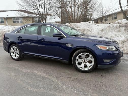 2011 Ford Taurus SEL