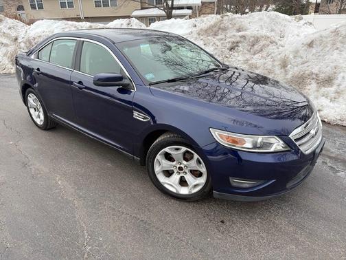 2011 Ford Taurus SEL