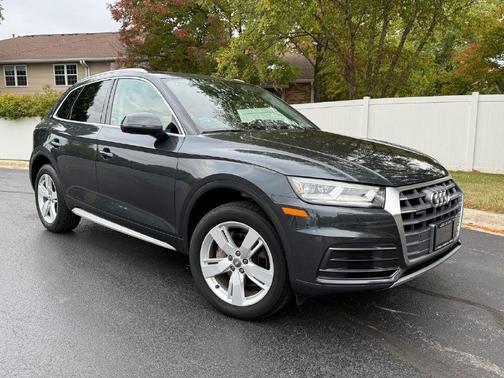 2018 Audi Q5 2.0T Premium Plus