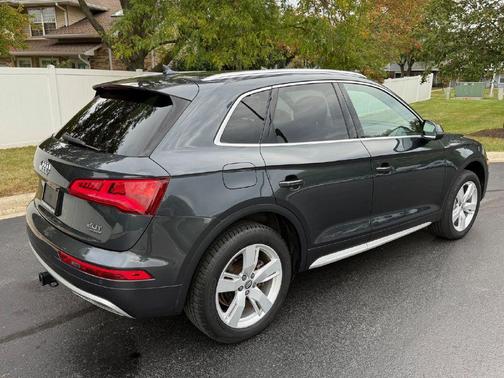 2018 Audi Q5 2.0T Premium Plus