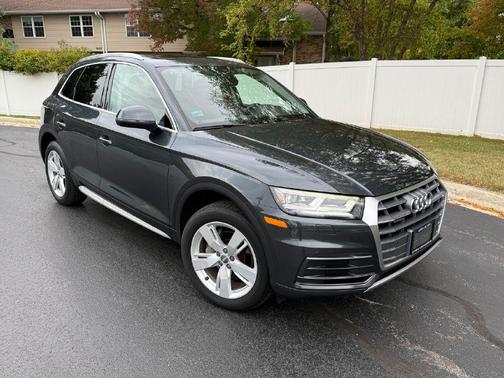 2018 Audi Q5 2.0T Premium Plus