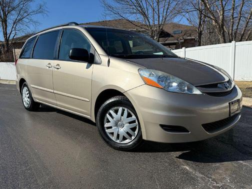 2006 Toyota Sienna CE
