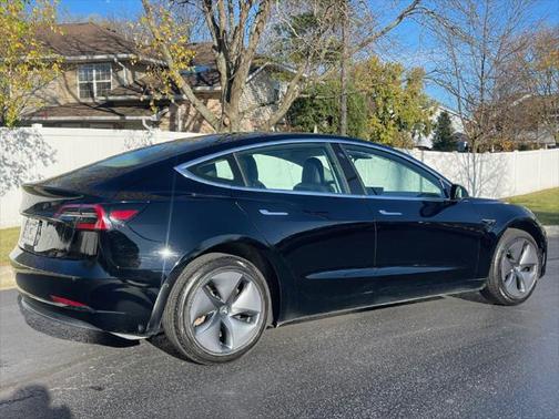 2019 Tesla Model 3 Mid Range