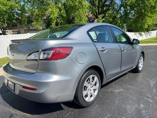 2013 Mazda Mazda3 i SV