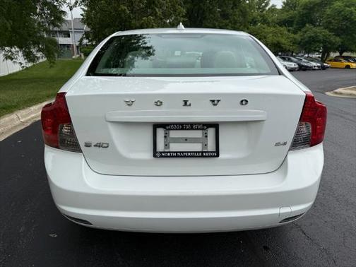 2009 Volvo S40 2.4i