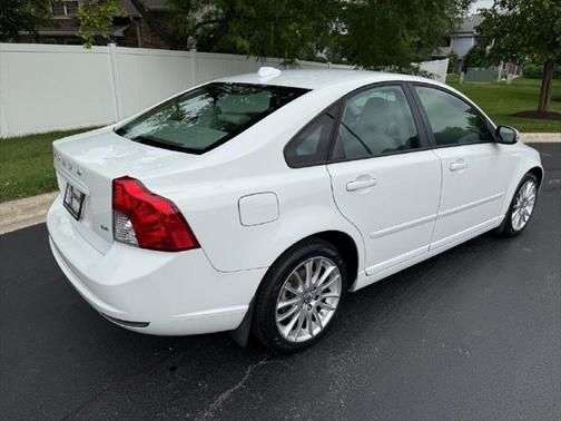 2009 Volvo S40 2.4i