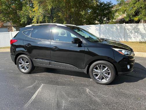 2014 Hyundai TUCSON SE