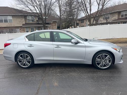 2014 INFINITI Q50 Sport