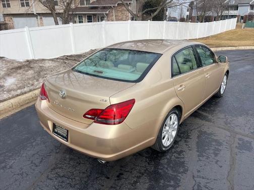 2009 Toyota Avalon XLS