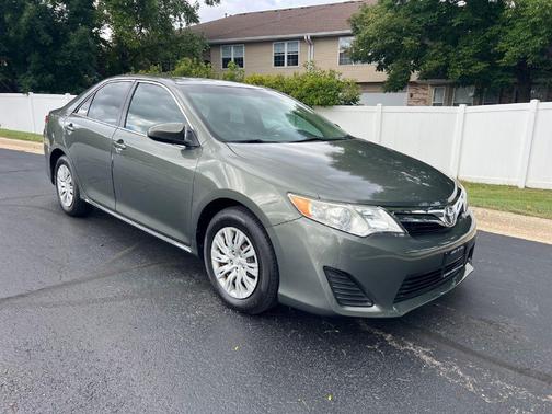 2013 Toyota Camry LE