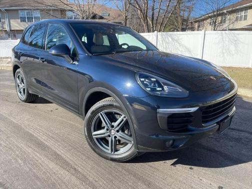 2016 Porsche Cayenne Base