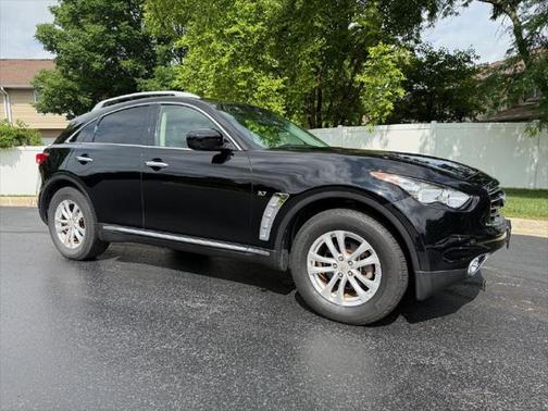 2015 INFINITI QX70 Base
