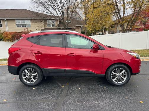 2014 Hyundai TUCSON SE