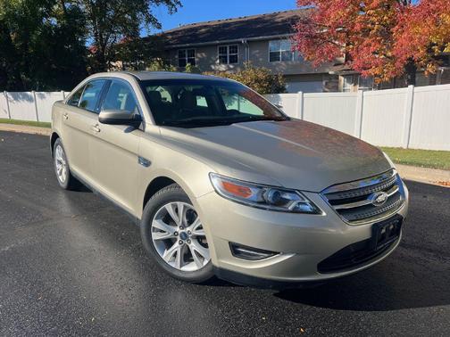 2011 Ford Taurus SEL